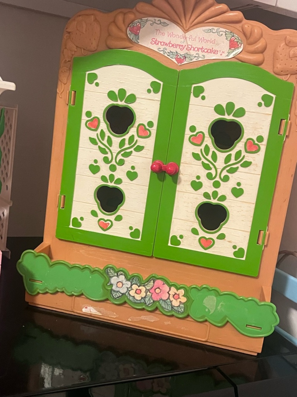 Strawberry shortcake cabinet with 2 characters